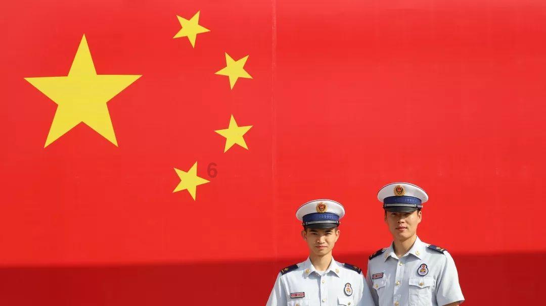 男朋友收到异性的礼物会不开心吗游戏画面