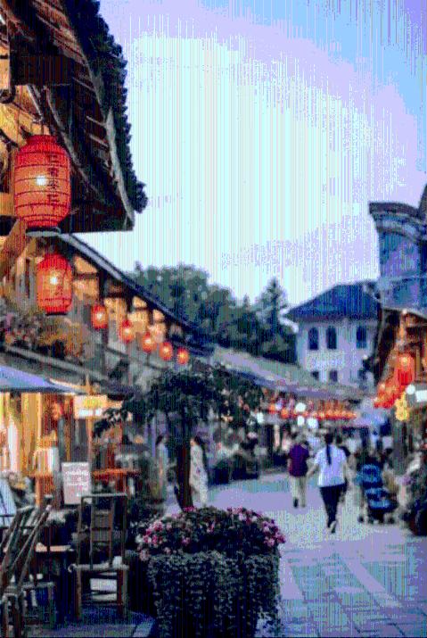 逃离破旧弃城